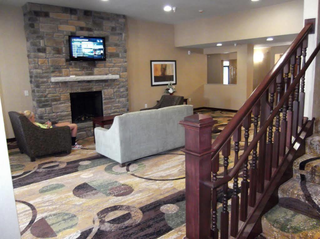 Cobblestone Inn & Suites - Big Lake Exterior foto